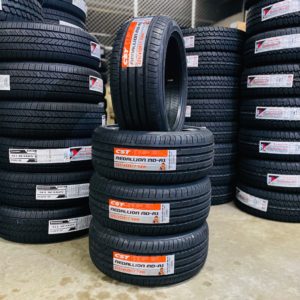 最新な CSTメダリオン MD-A1 215/45R18 ２本 9.5部山 高性能！ タイヤ